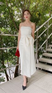 REBECCA VALLANCE　レベッカヴァランス　ホワイトベアドレス