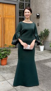 BADGLEY MISCHKA バッジェリーミシュカ ダークグリーンロングドレス