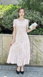 Self-portrait　ピンクネックビジュードレス