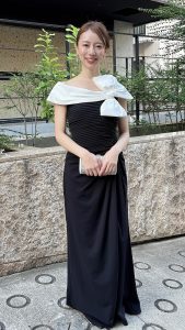 TADASHI SHOJI タダシショージ ブラック×ホワイトボートリボンドレス